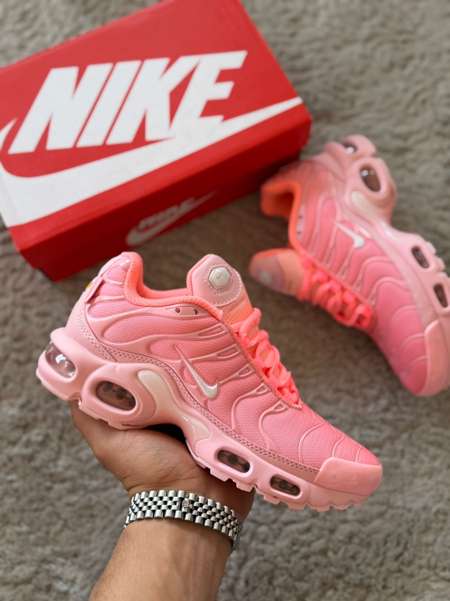 Nike TN rosas