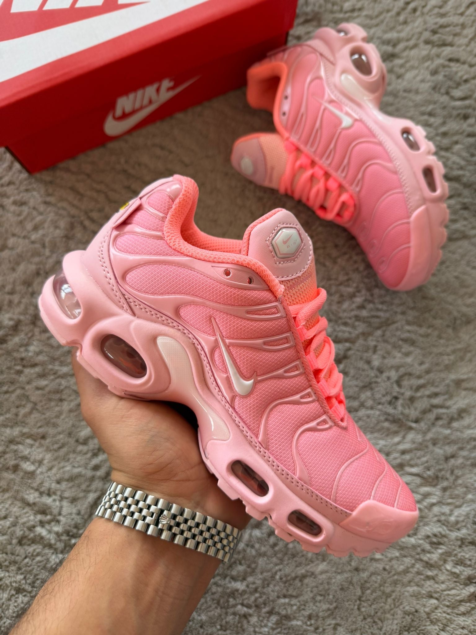 Nike TN rosas
