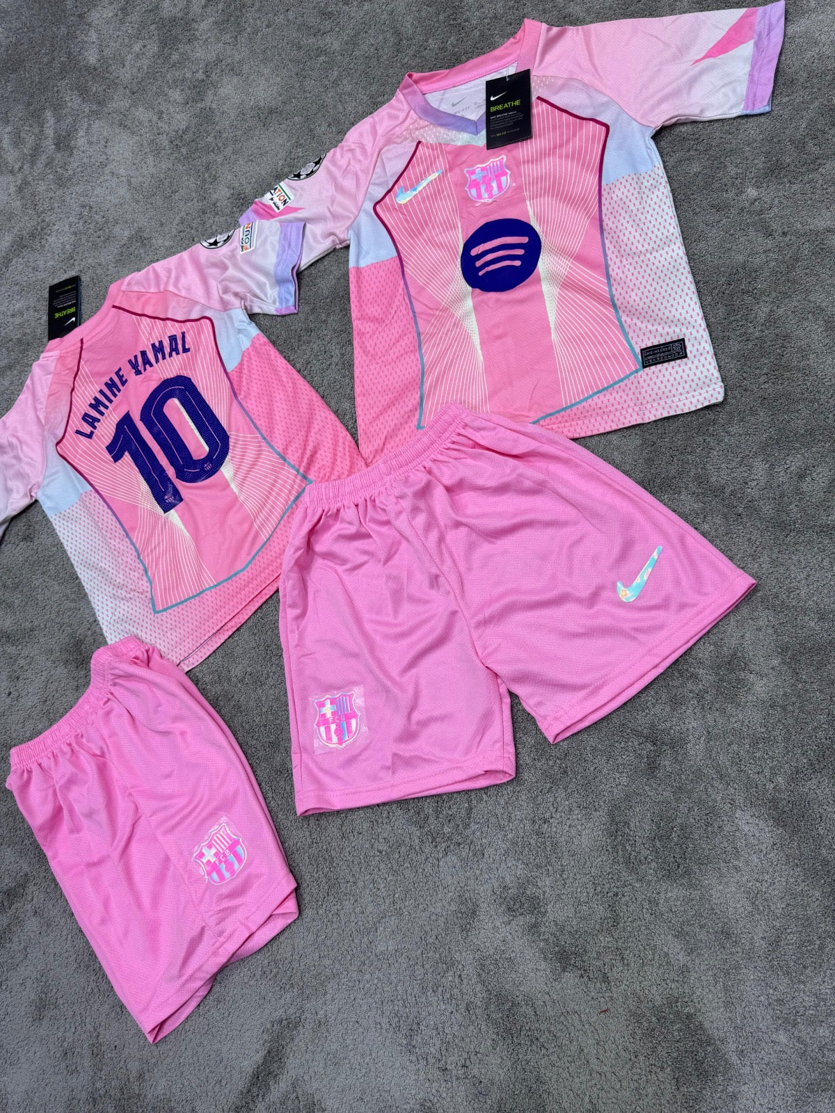 Conjunto del fc Barcelona lamine yamal “niños”