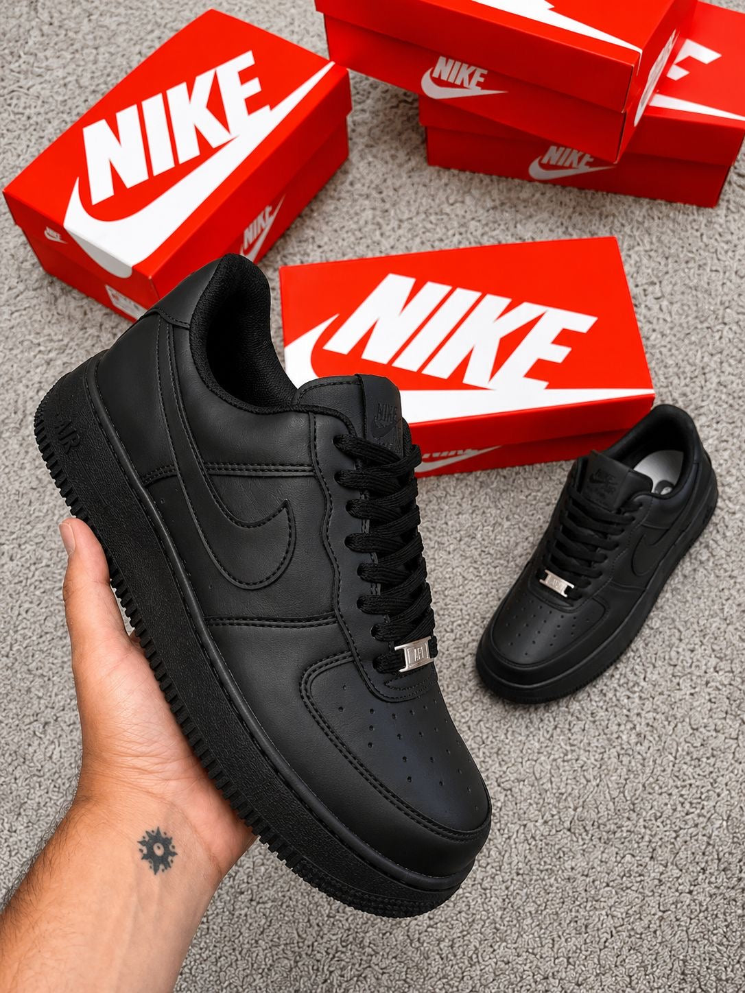 AIR FORCE 1 negros (baja calidad)
