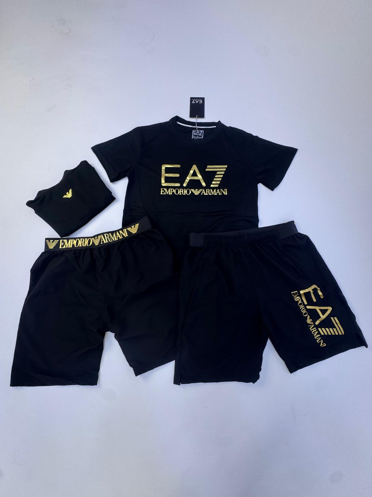 Conjunto de verano EA7