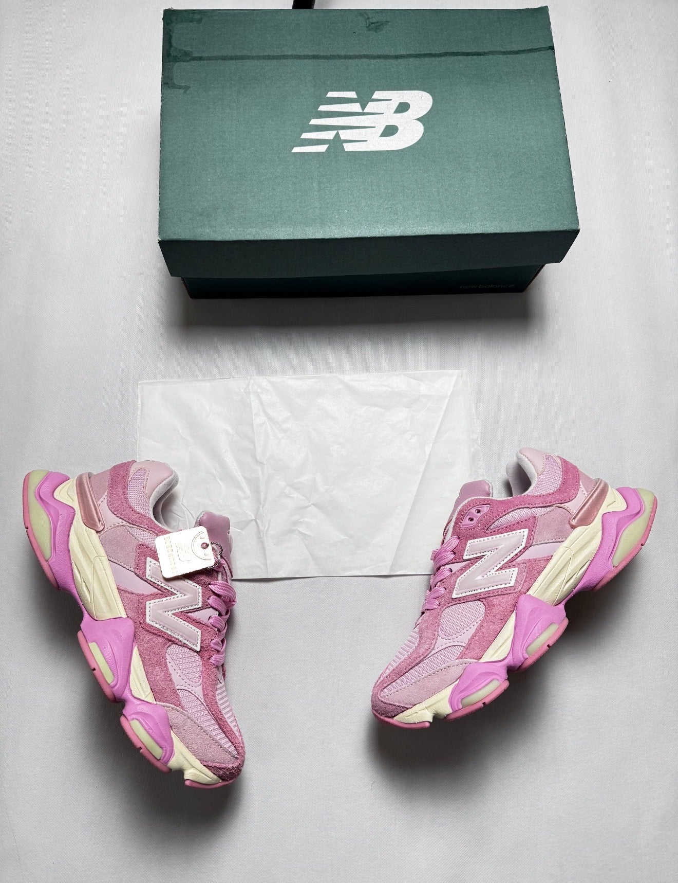 New balance 9060