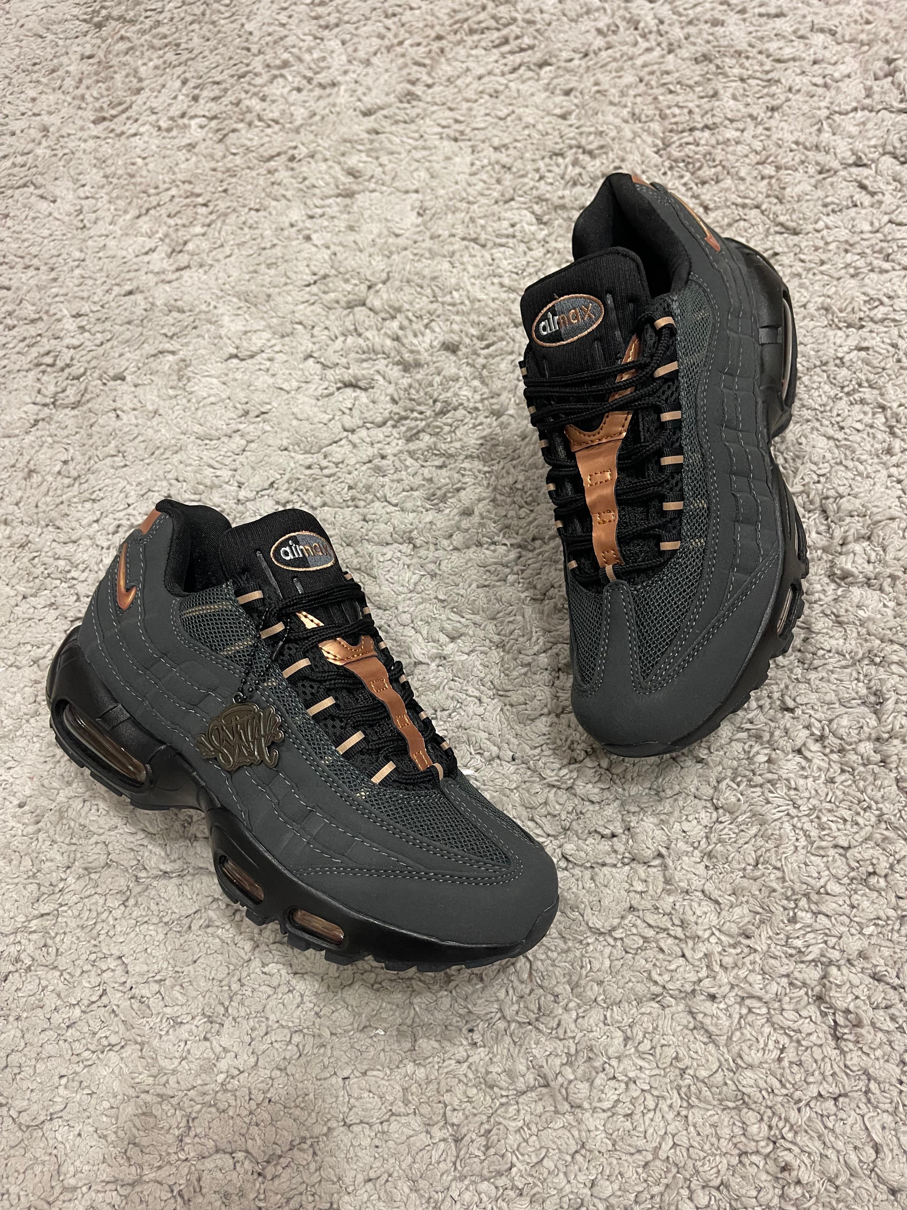 NUEVO AIR MAX SYNA
