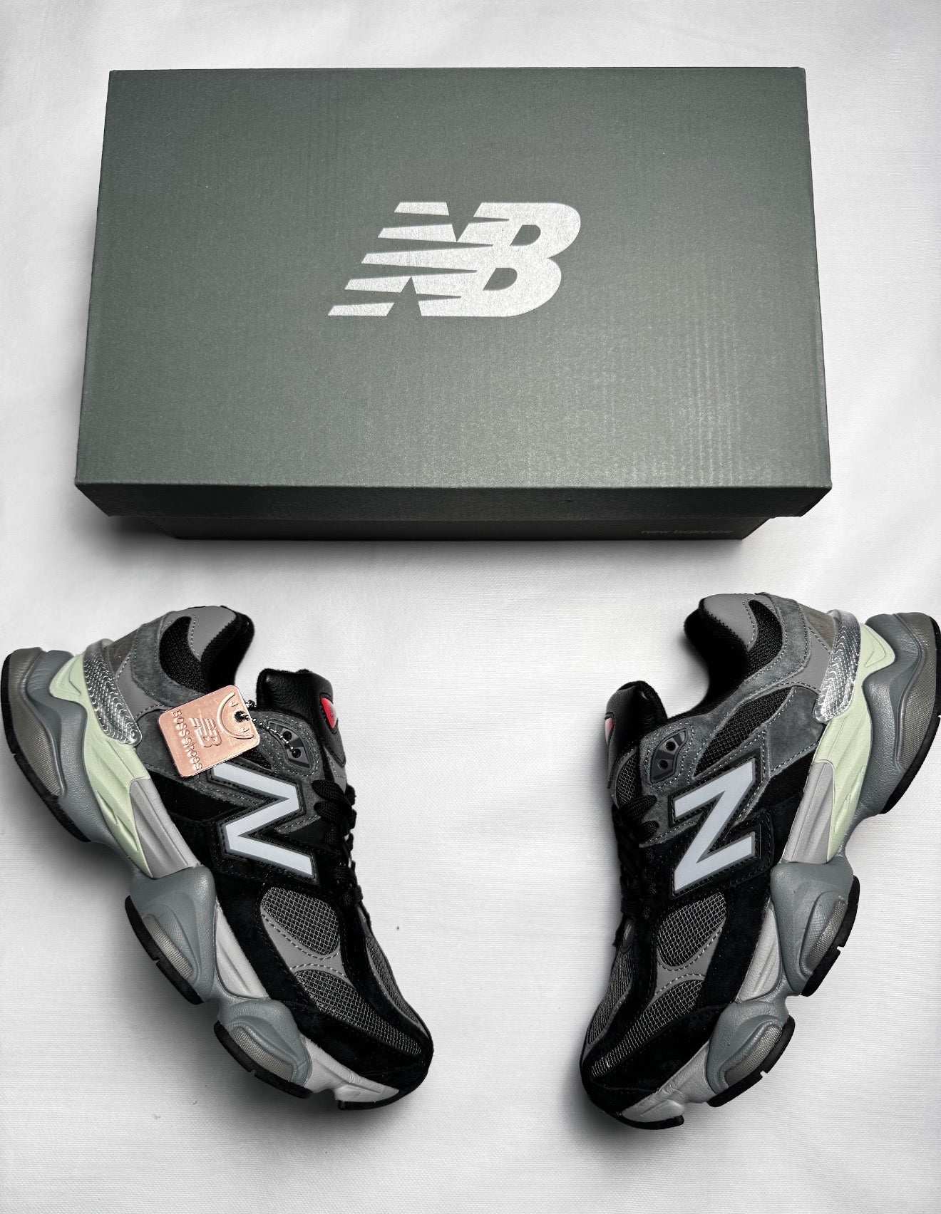 New balance 9060