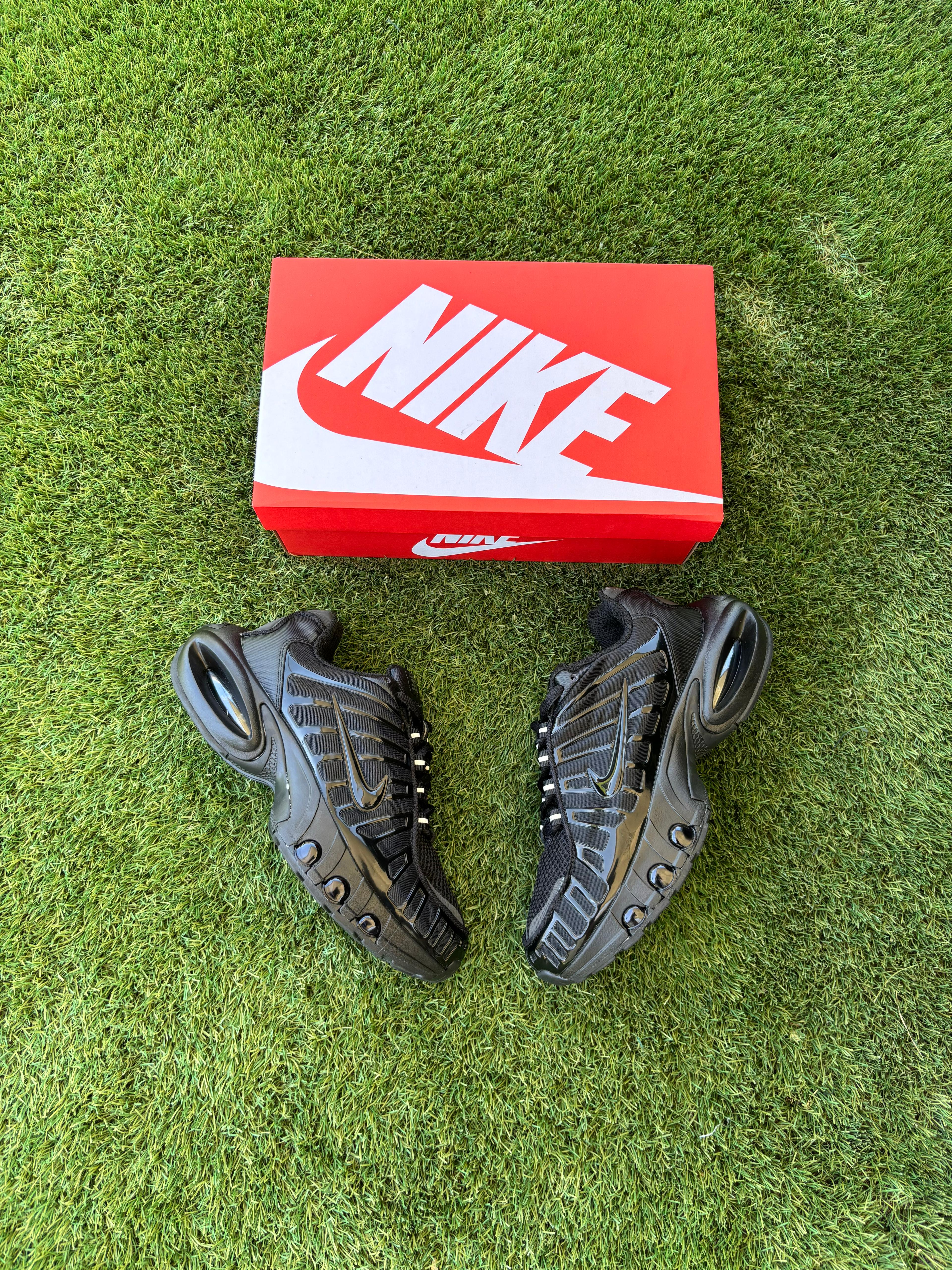 NIKE SHOX NEGRO