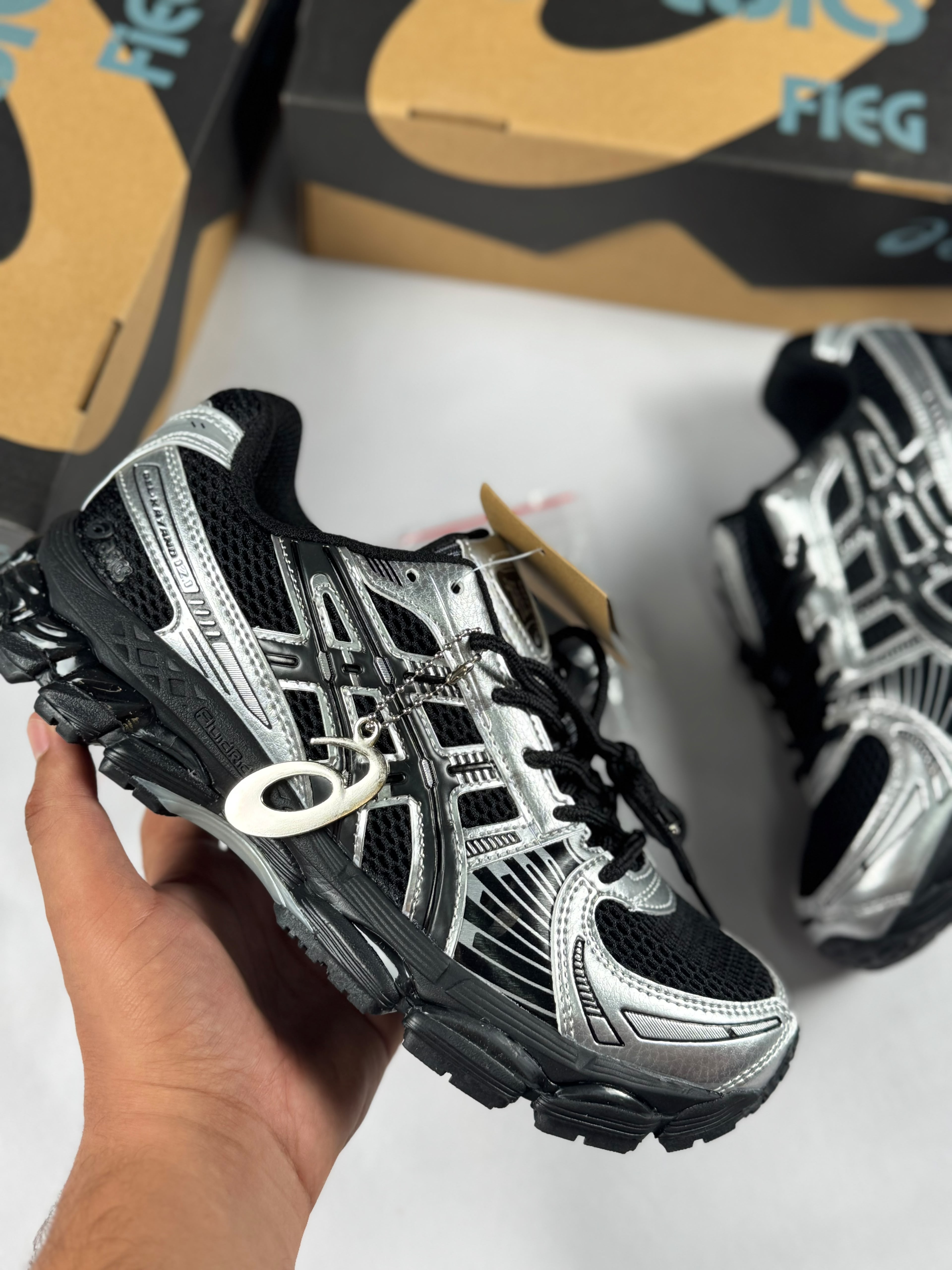 ZAPATILLAS ASICS – CALIDAD ALTA GAMA