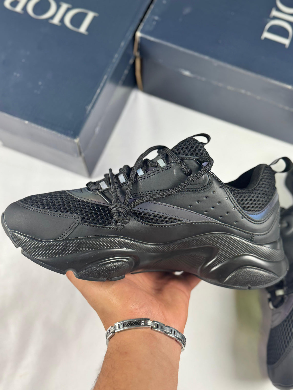Dior B22 negras
