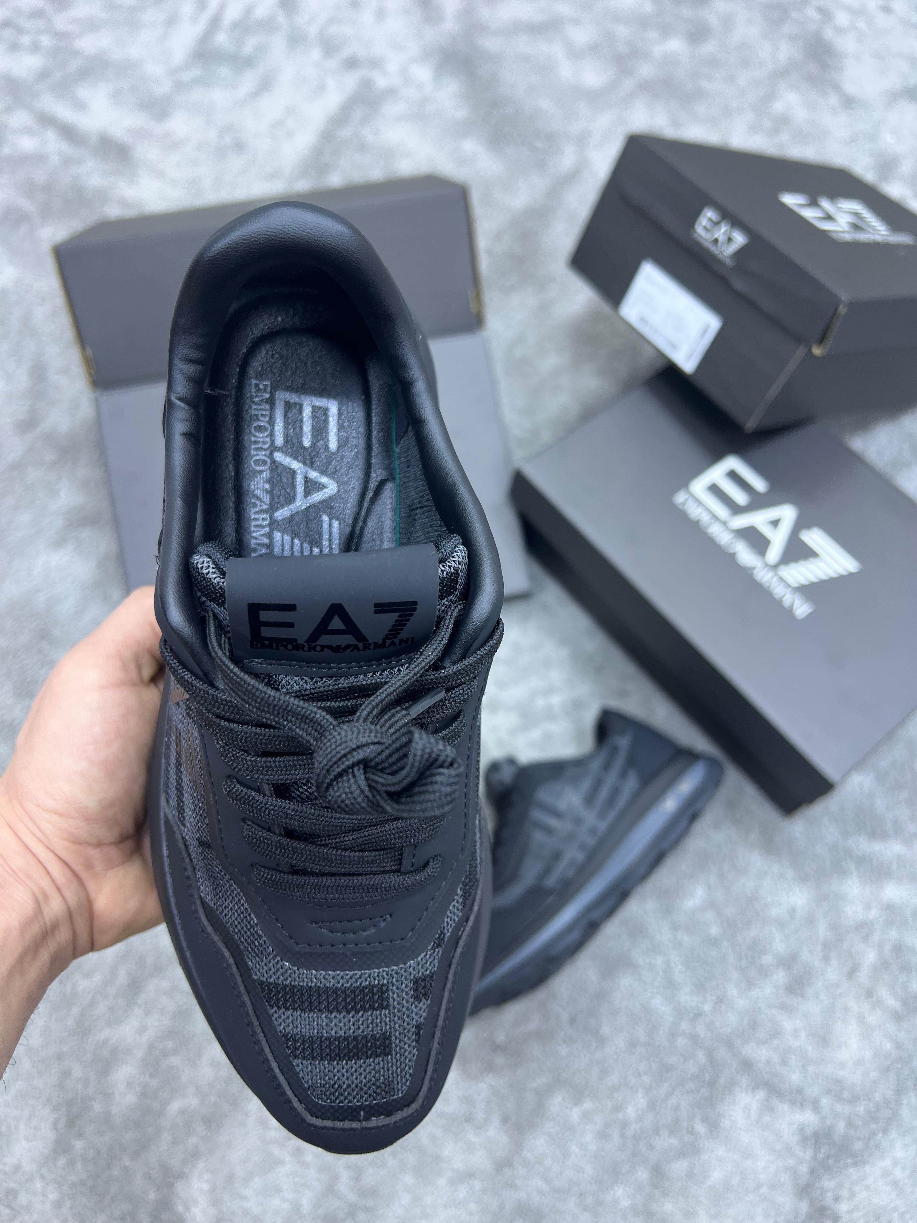 Zapatillas empori Armani negras