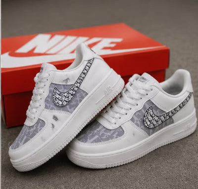 Conjunto corteiz con zapatillas Air Force dior