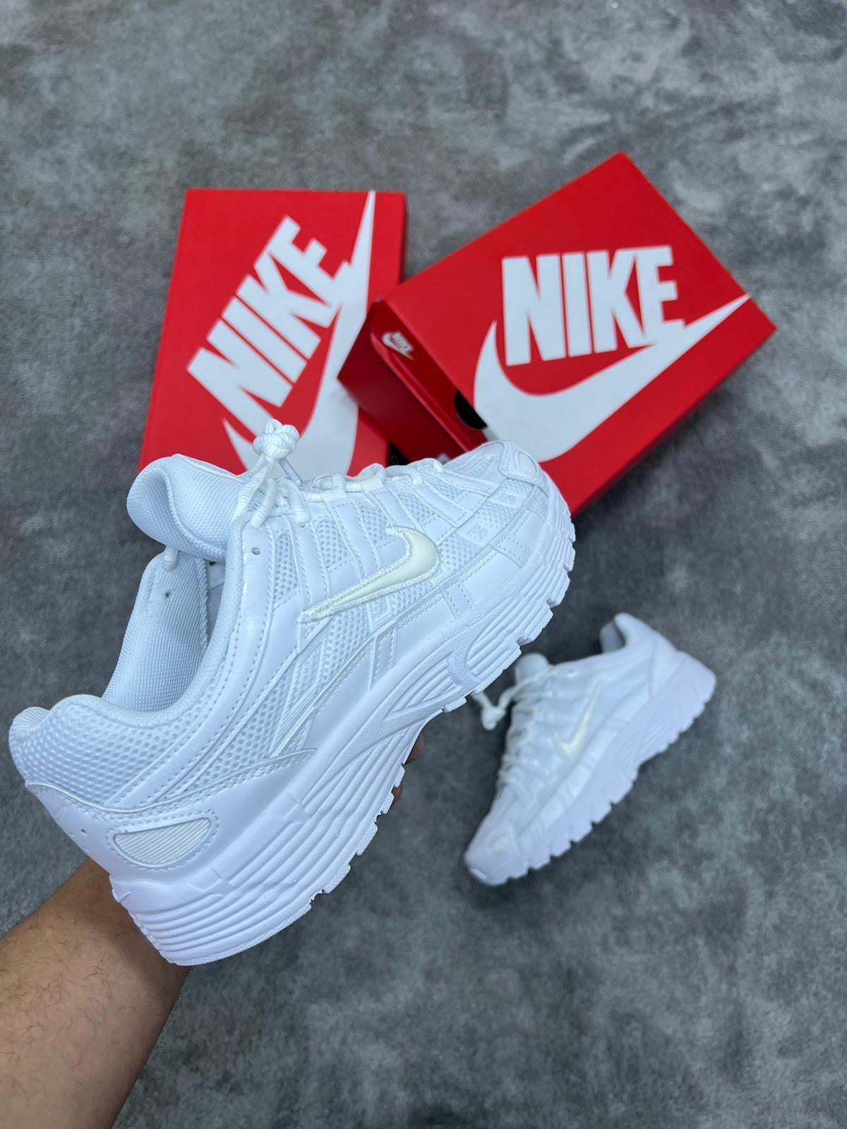 Nike p-6000 blancas