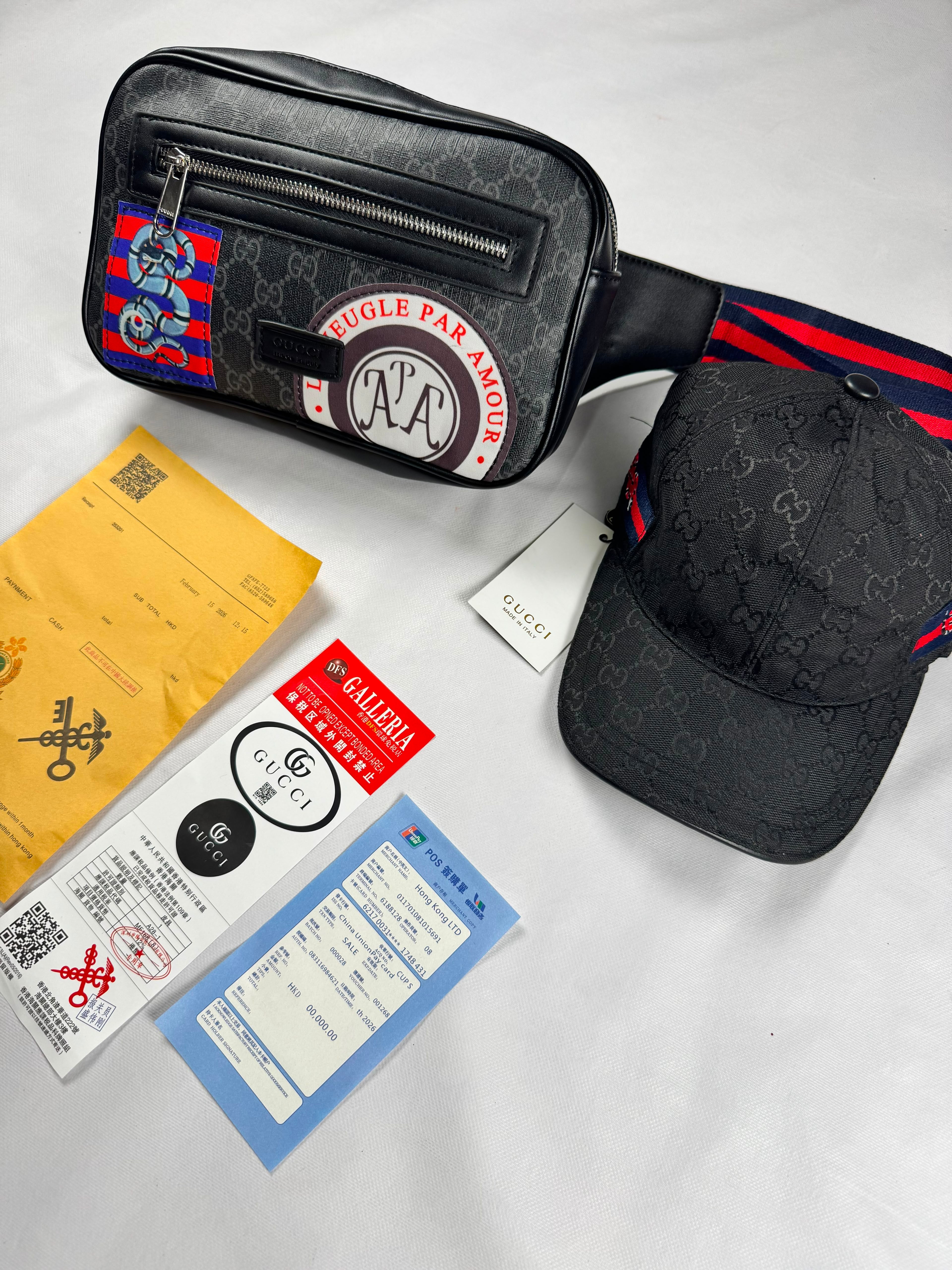 Bandolera y gorra gucci