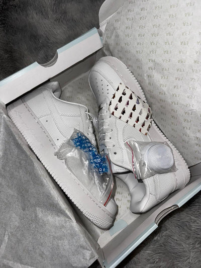 AIR FORCE 1 x Nocta (alta gama)