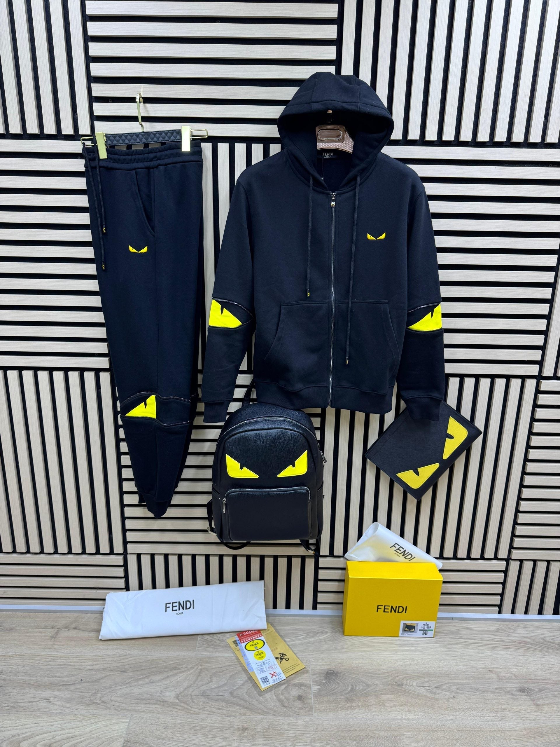 Chandal Fendi “sin mochila”