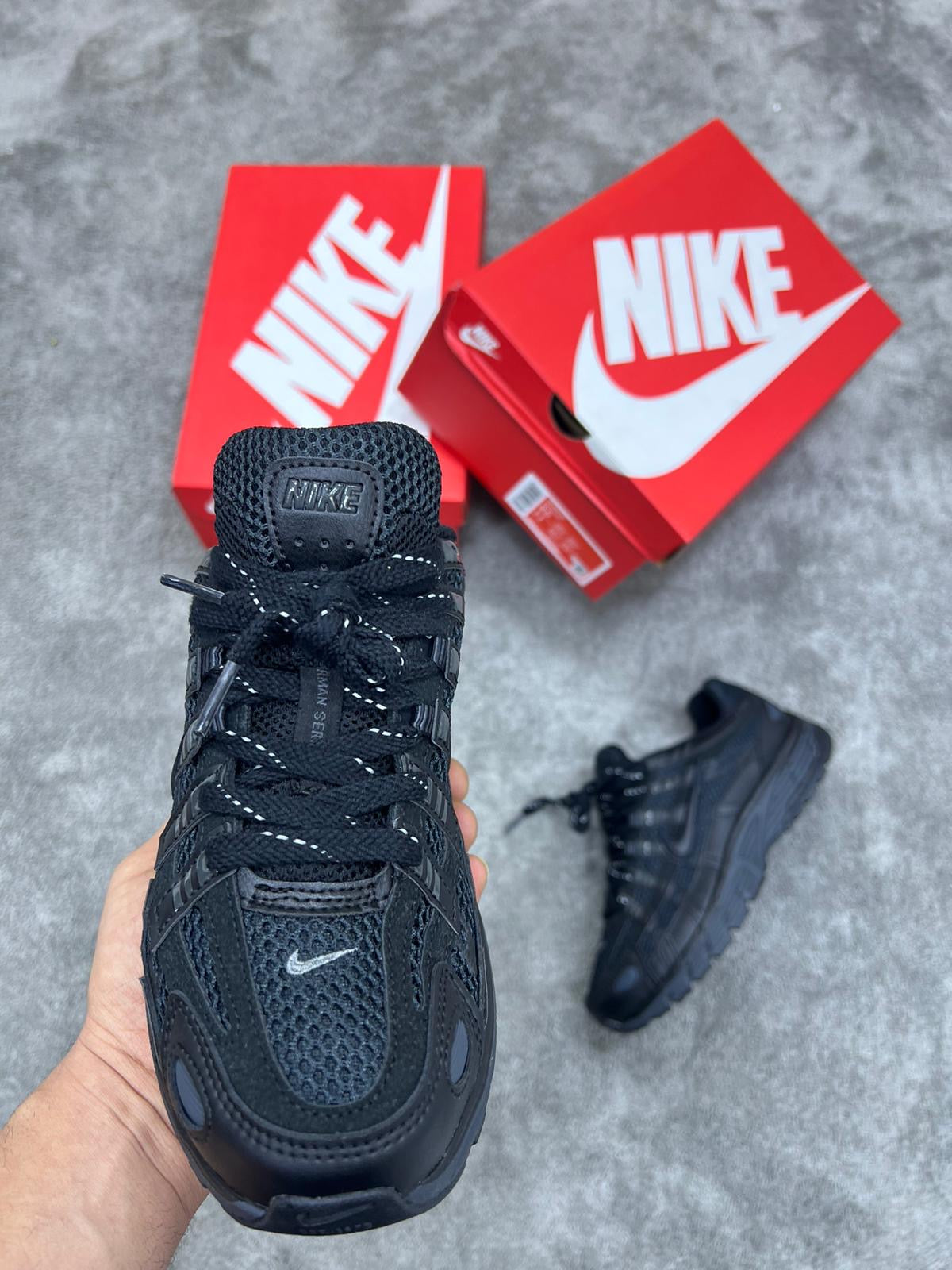Nike p-6000 negras