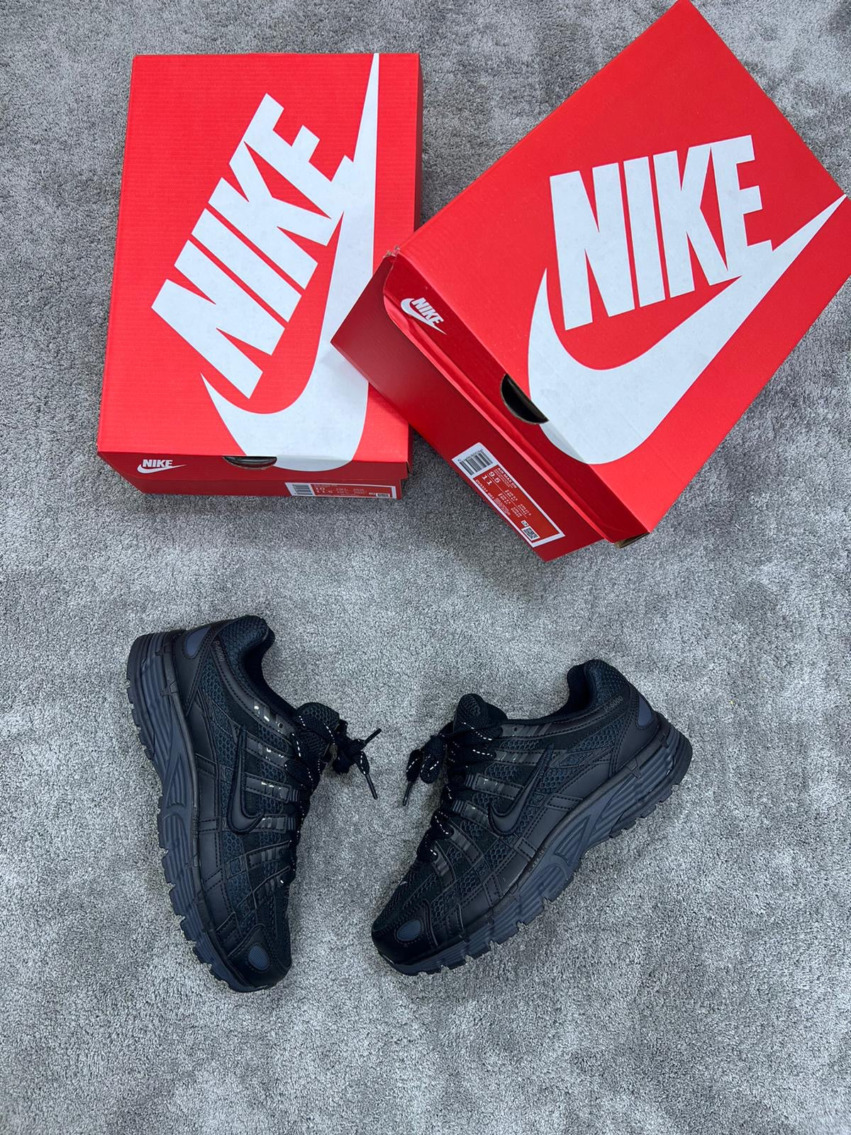 Nike p-6000 negras