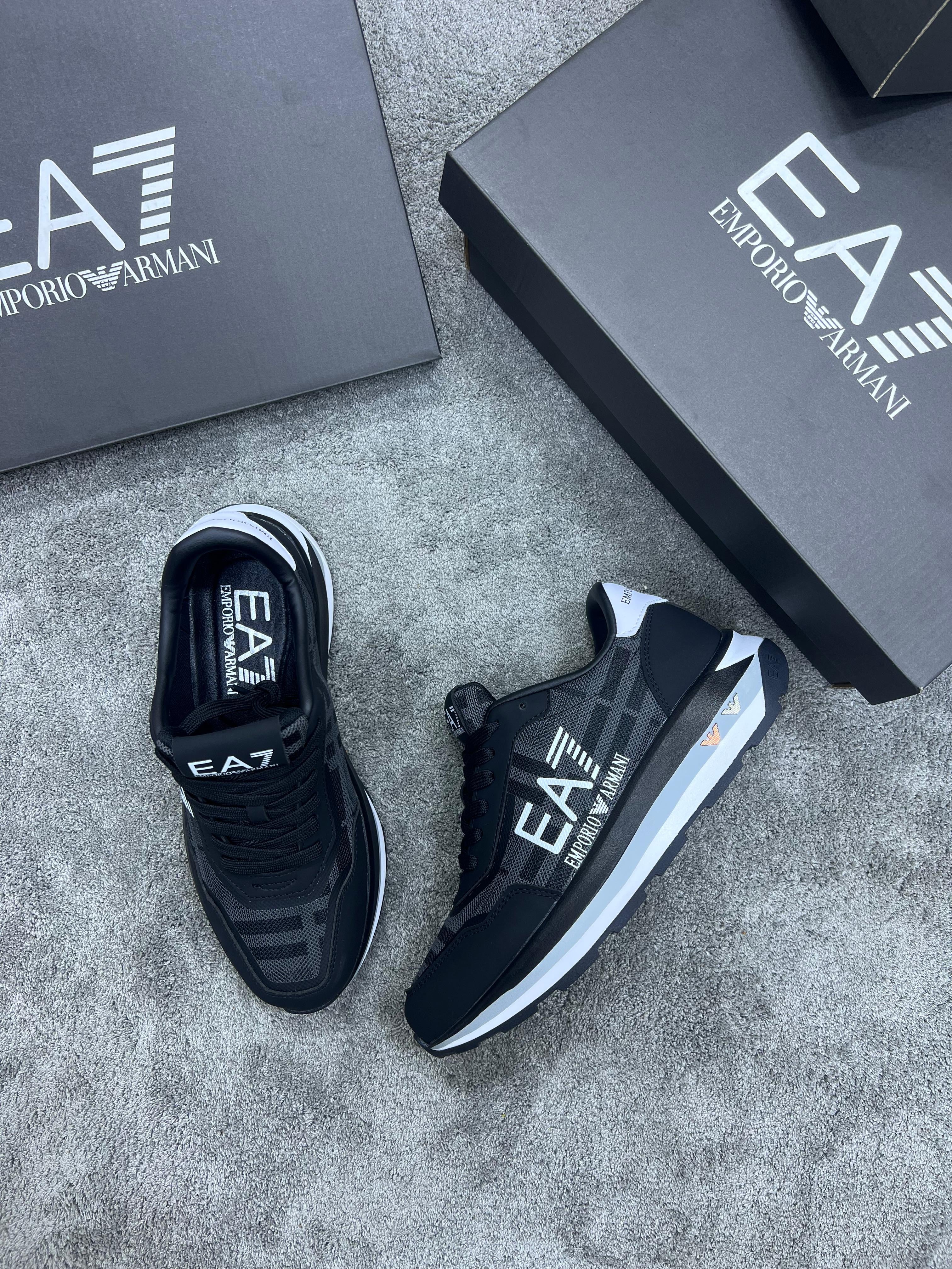 Zapatillas empori Armani negras:blancas