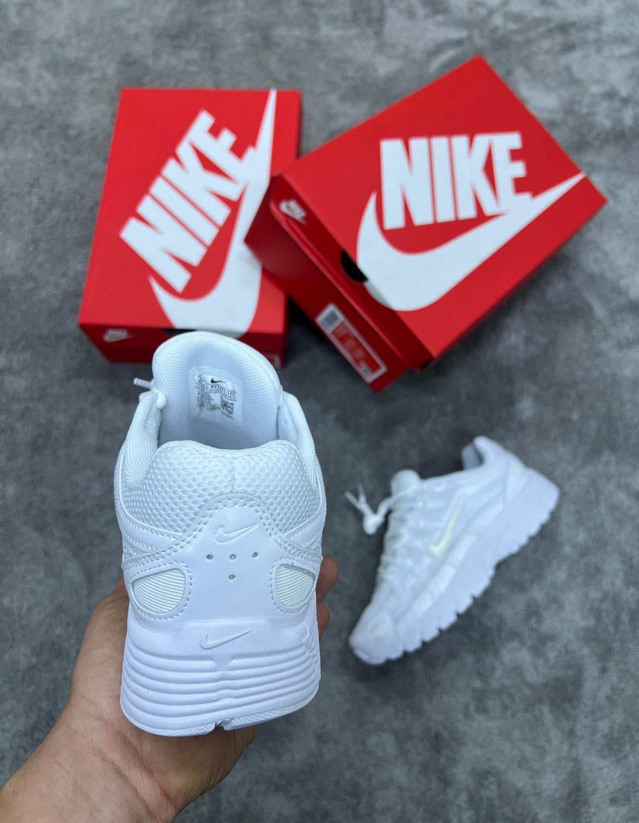 Nike p-6000 blancas