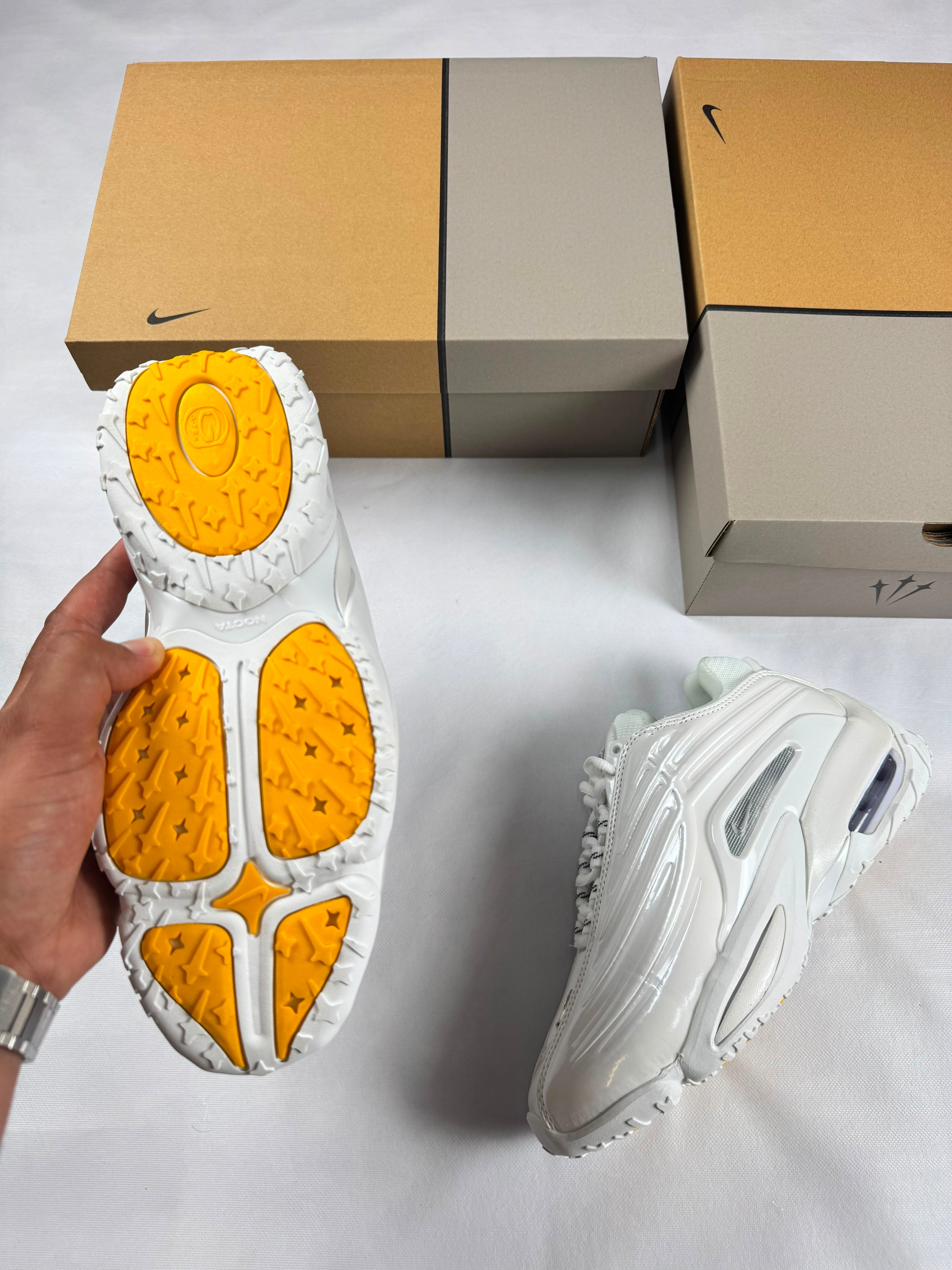 Zapatillas nocta blancas