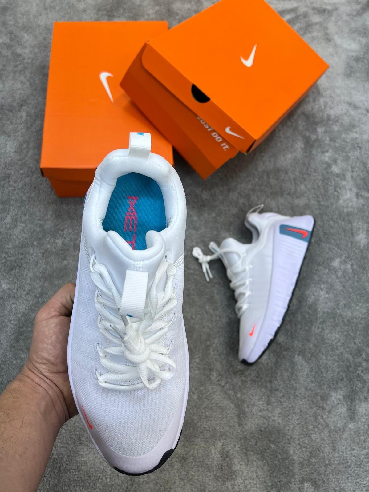 Nike free Metcon máxima calidad. Blanca