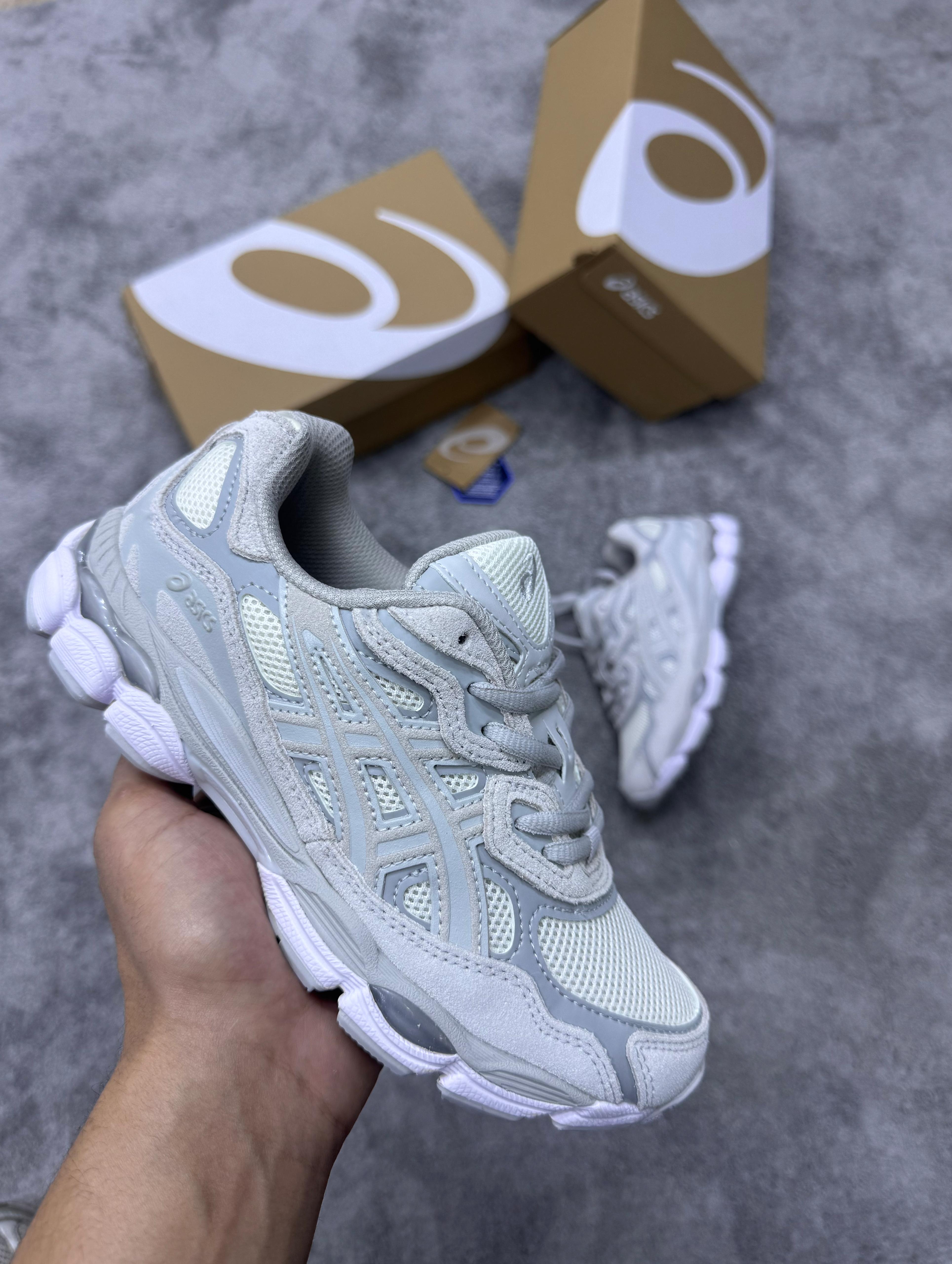 Asics GEL-NYC blancas