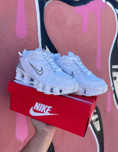 Nike shox TL