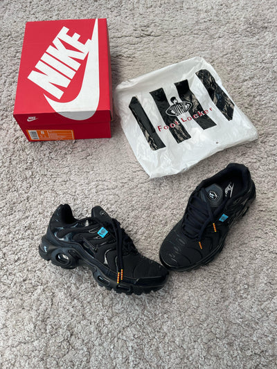 NIKE TN NEGRAS MÁXIMA CALIDAD