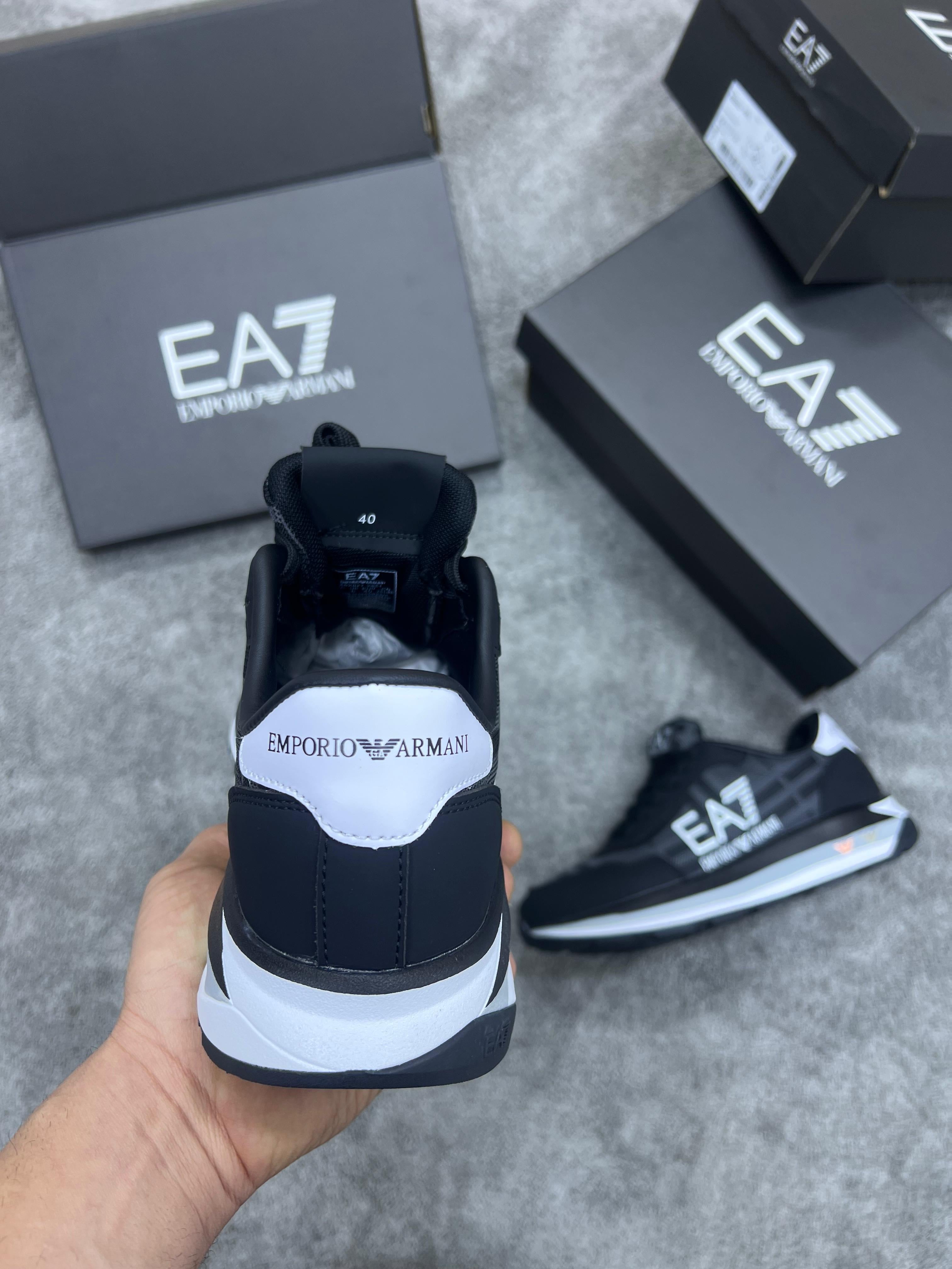 Zapatillas empori Armani negras:blancas