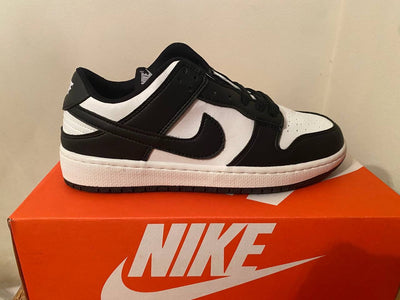 Nike dunk low