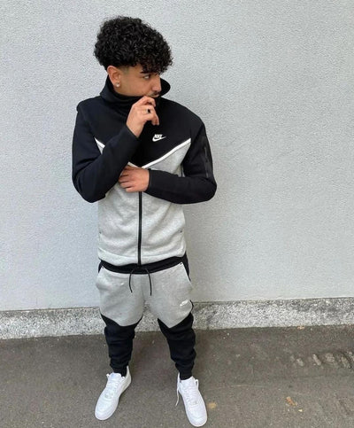 NIKE TECH GRIS/NEGRO