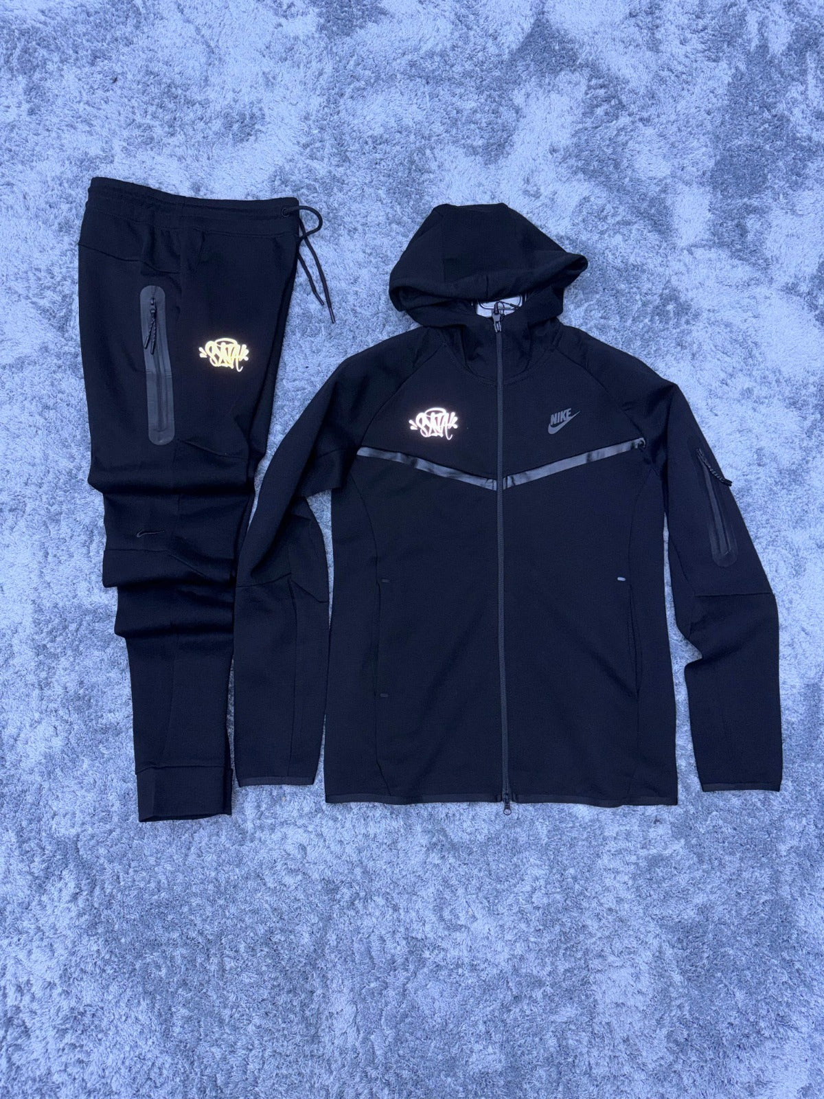 Nike tech x syna