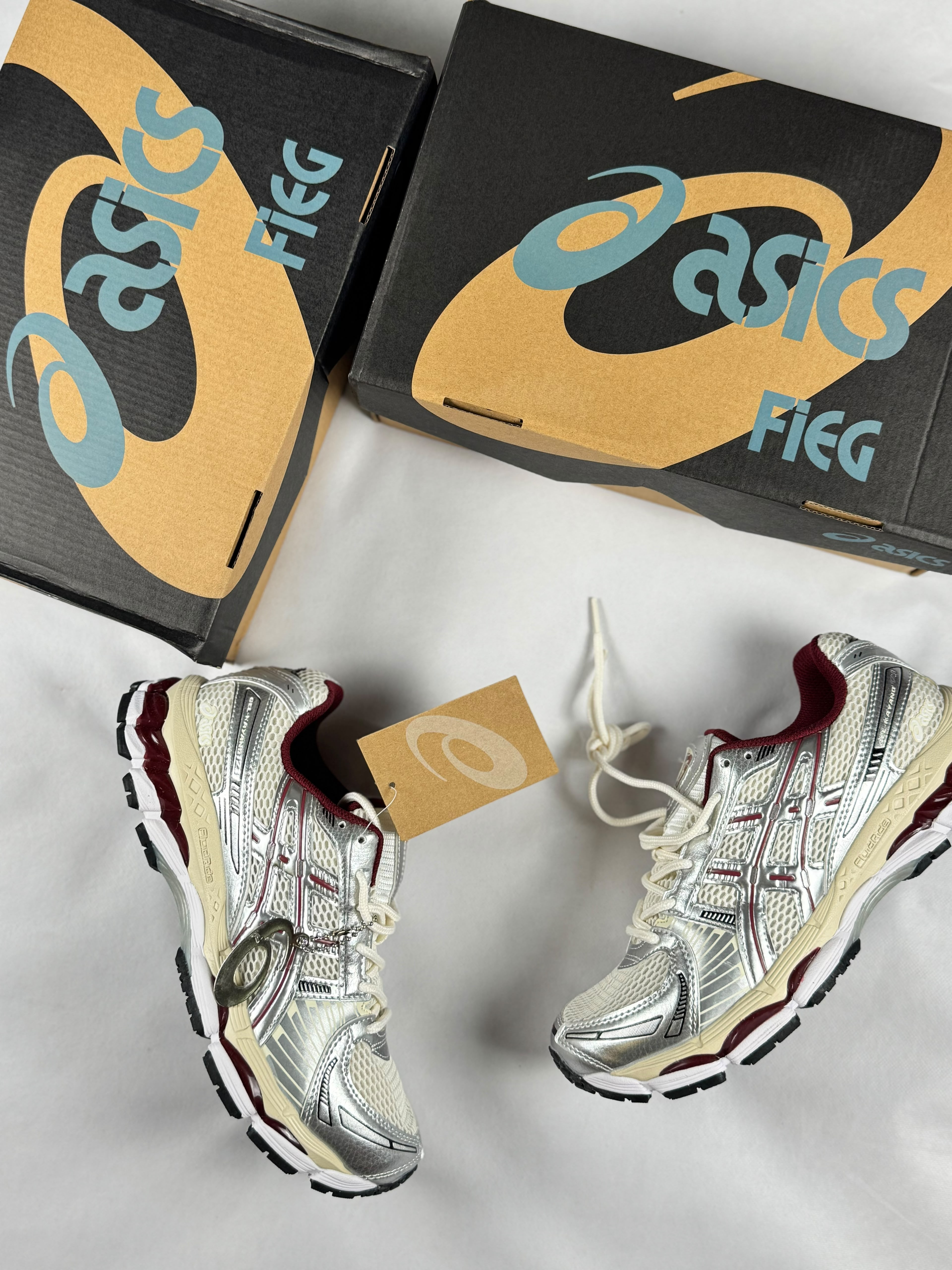 ZAPATILLAS ASICS – CALIDAD ALTA GAMA