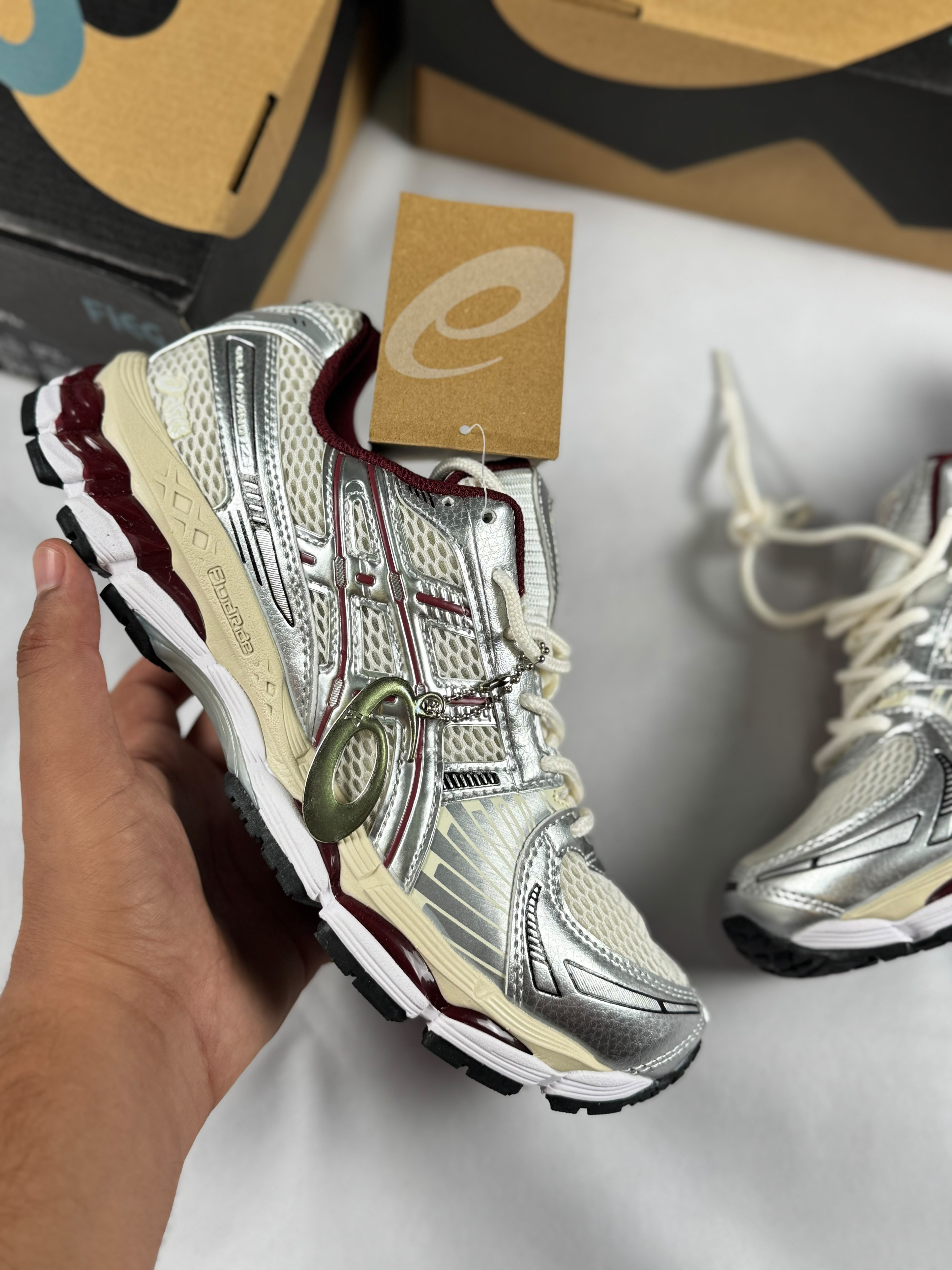 ZAPATILLAS ASICS – CALIDAD ALTA GAMA