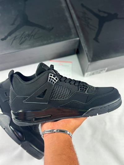 JORDAN RETRO 4 BLACK CAT – NEGRO