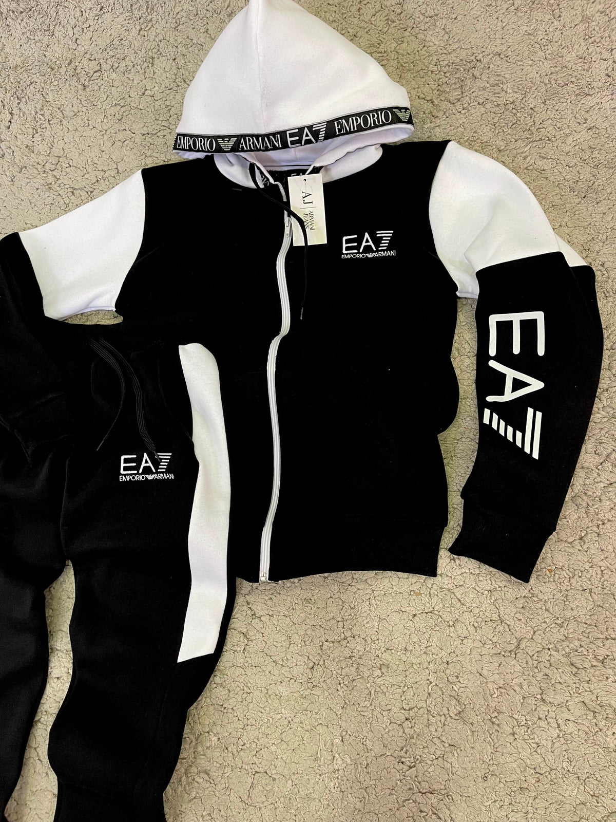 Chándal EA7 Armani