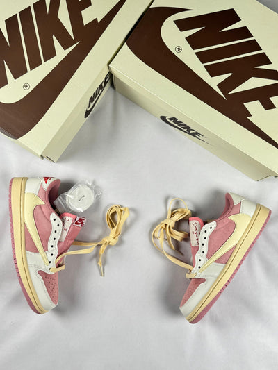 Zapatillas Nike Jordan travis rosado